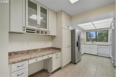 8900 NE 36th St #1, Vancouver, WA 98662 - Photo 12