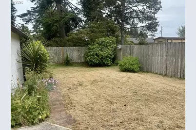 3760 Highway 101 #18, Florence, OR 97439 - Photo 28