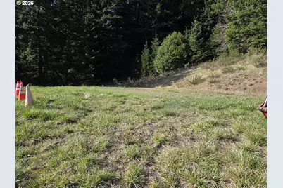 Hume Rd #302, Gold Beach, OR 97444 - Photo 8