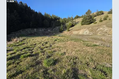 Hume Rd #302, Gold Beach, OR 97444 - Photo 14