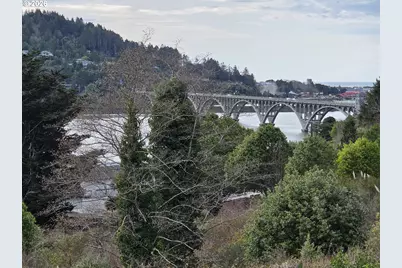 Hume Rd #302, Gold Beach, OR 97444 - Photo 4