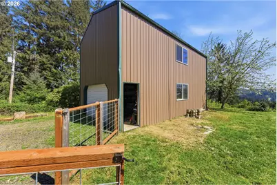 63328 Everest Rd, Coos Bay, OR 97420 - Photo 2
