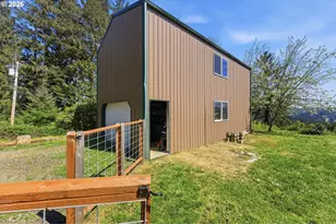 63328 Everest Rd, Coos Bay, OR 97420 - Photo 1