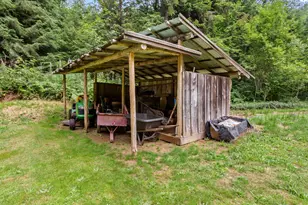 502 SE Red Elder Dr, Corbett, OR 97019 - Photo 42
