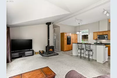 502 SE Red Elder Dr, Corbett, OR 97019 - Photo 12
