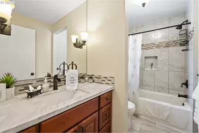 3910 SE El Camino Dr, Gresham, OR 97080 - Photo 14