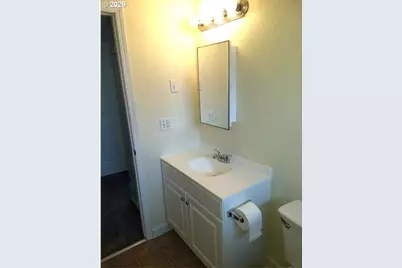 3007 E 33rd St, Vancouver, WA 98661 - Photo 14