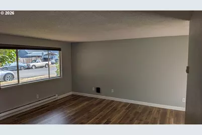 3007 E 33rd St, Vancouver, WA 98661 - Photo 8