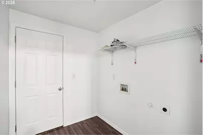 2315 SW Hannah Cir, McMinnville, OR 97128 - Photo 6