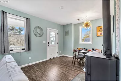 704 3rd Ave, Oregon City, OR 97045 - Photo 10