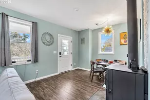 704 3rd Ave, Oregon City, OR 97045 - Photo 10