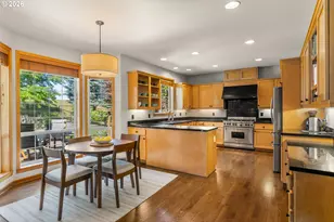 639 NW Fremont St, Camas, WA 98607 - Photo 10
