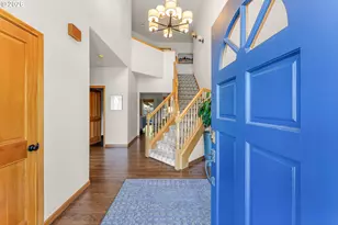 639 NW Fremont St, Camas, WA 98607 - Photo 4