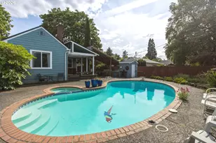 942 Fairway Dr, Eugene, OR 97404 - Photo 28