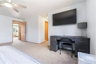 1336 SE La Mesa Ave, Gresham, OR 97080 - Photo 20