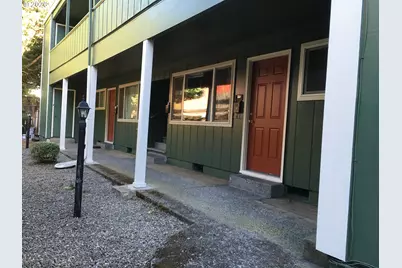 2230 NE 15th Ave, Portland, OR 97212 - Photo 2