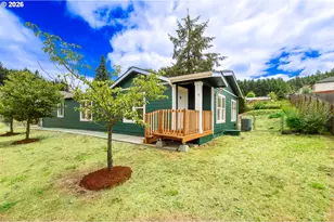 1038 Hillside Dr, Cottage Grove, OR 97424 - Photo 1