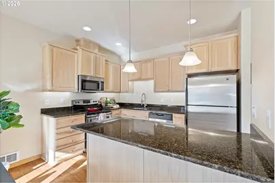 333 NW 58th St, Newport, OR 97365 - Photo 8