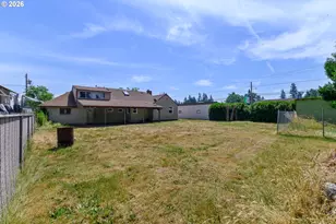 1515 NE 118th Ave, Portland, OR 97220 - Photo 34
