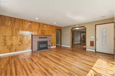 1515 NE 118th Ave, Portland, OR 97220 - Photo 8