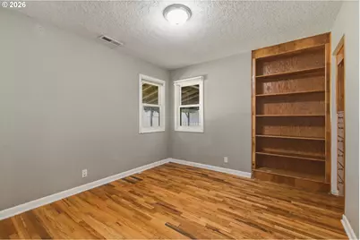 1515 NE 118th Ave, Portland, OR 97220 - Photo 18