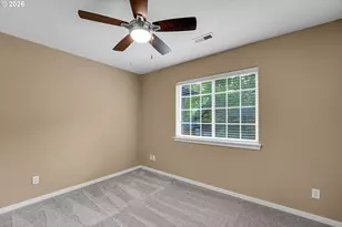 924 NE 73rd Ave, Hillsboro, OR 97124 - Photo 36