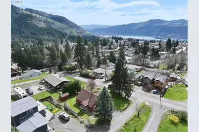 180 NW Spring St, White Salmon, WA 98672 - Photo 40