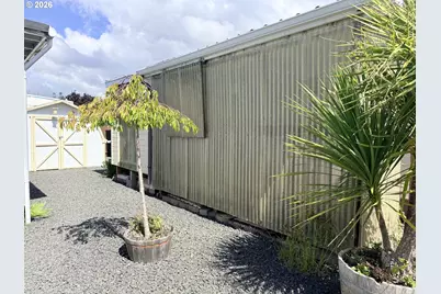 1000 N 8th St, Reedsport, OR 97467 - Photo 34