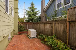 1915 SE 59th Ave, Portland, OR 97215 - Photo 28
