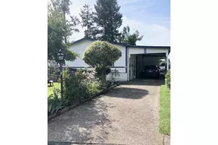 1125 58th St, Springfield, OR 97478 - Photo 1
