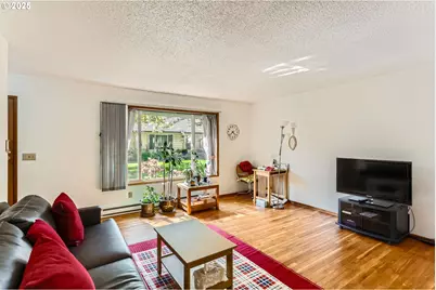 12330 SE Main St, Portland, OR 97233 - Photo 6