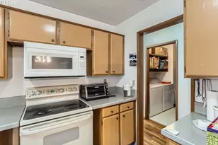 12330 SE Main St, Portland, OR 97233 - Photo 14