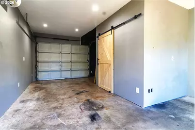 3051 Oak St, Longview, WA 98632 - Photo 30