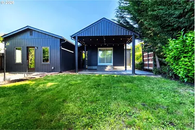3051 Oak St, Longview, WA 98632 - Photo 6