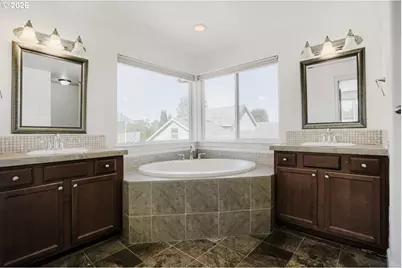 20040 SW Zackwood Ct, Beaverton, OR 97078 - Photo 22