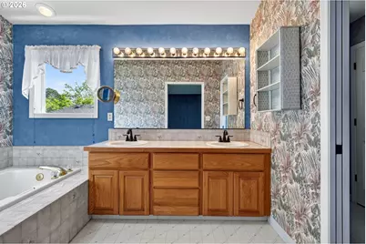 15424 NE Andra Pl, Portland, OR 97230 - Photo 22