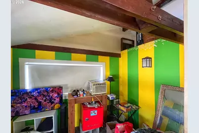 1819 N Jantzen Ave, Portland, OR 97217 - Photo 20