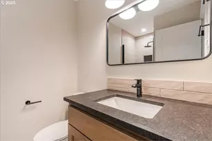 456 SE Haddock Ln, Hillsboro, OR 97123 - Photo 40