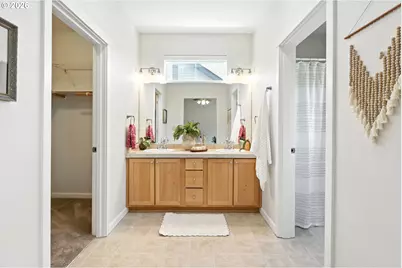 10805 NE Red Wing Way, Hillsboro, OR 97006 - Photo 14