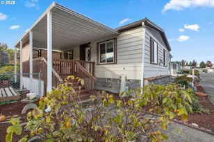 125 SE Estate Loop, Winston, OR 97496 - Photo 4