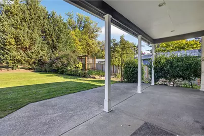 1325 SE Dustin Dr, Milwaukie, OR 97267 - Photo 30