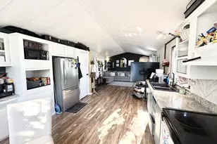 27645 Snyder Rd, Junction City, OR 97448 - Photo 18