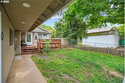 3514 SE 153rd Ave, Portland, OR 97236 - Photo 8