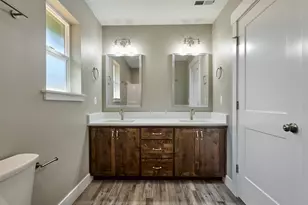 262 SE Ivy St, Mill City, OR 97360 - Photo 18