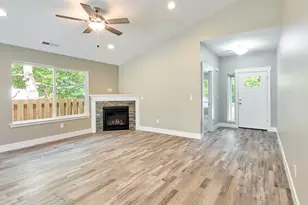 262 SE Ivy St, Mill City, OR 97360 - Photo 12
