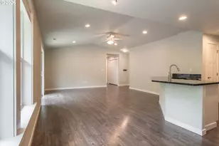 4509 Ridenour St, Roseburg, OR 97470 - Photo 14