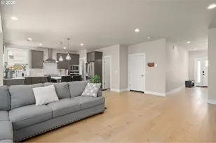 1536 Alsea Dr, Eugene, OR 97408 - Photo 10