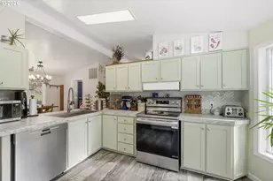 78783 Sears Rd, Cottage Grove, OR 97424 - Photo 12