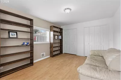 4976 NE K Ave, Neotsu, OR 97364 - Photo 4