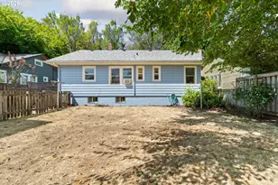 1916 NE 52nd Ave, Portland, OR 97213 - Photo 2